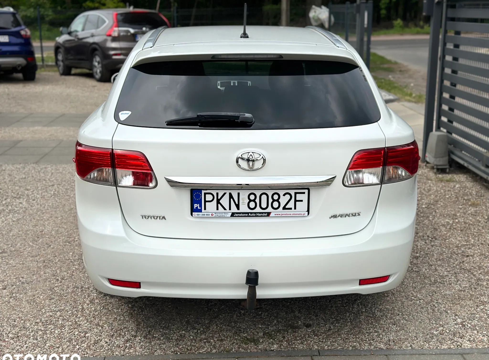 Toyota Avensis cena 48900 przebieg: 183500, rok produkcji 2014 z Góra małe 529